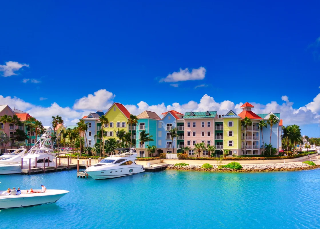 Pastel coloured waterfront houses in Bahamas