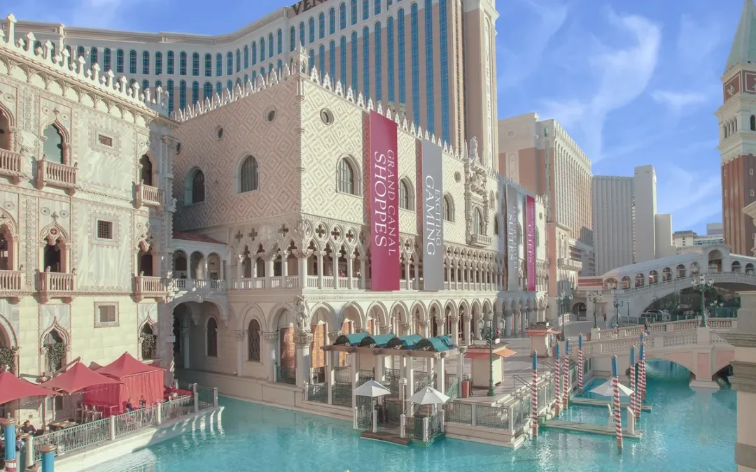 THE VENETIAN LUXURY STAY